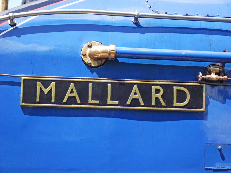 Blur – Modern Life Is Rubbish album art - Fonts In Use