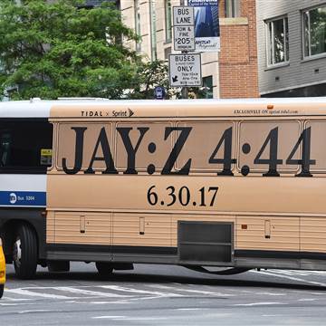 アート・デザイン・音楽 No real time info available Jay-Z – 4:44 - Fonts In Use