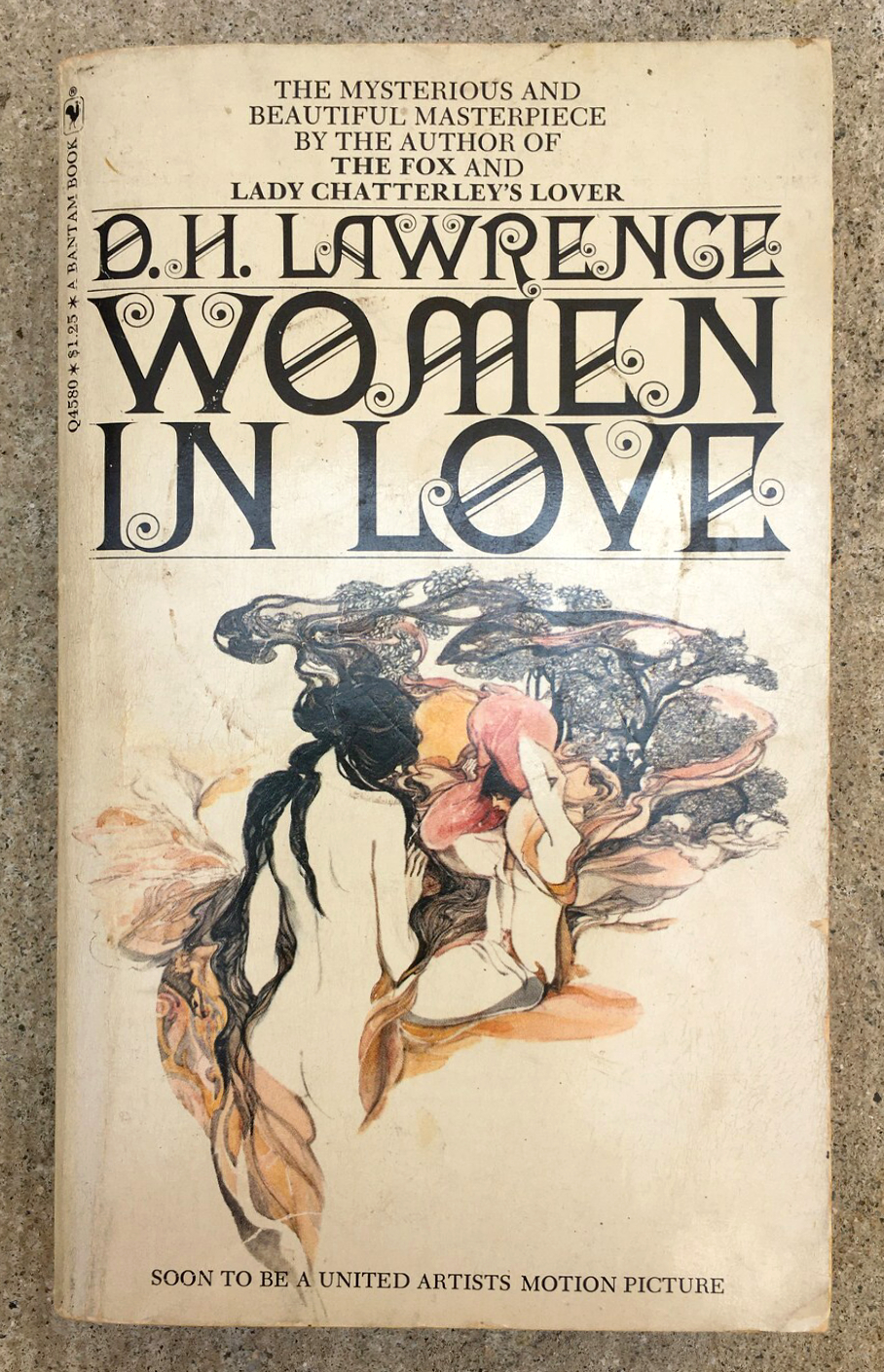 Women in Love by D.H. Lawrence (Bantam) - Fonts In Use