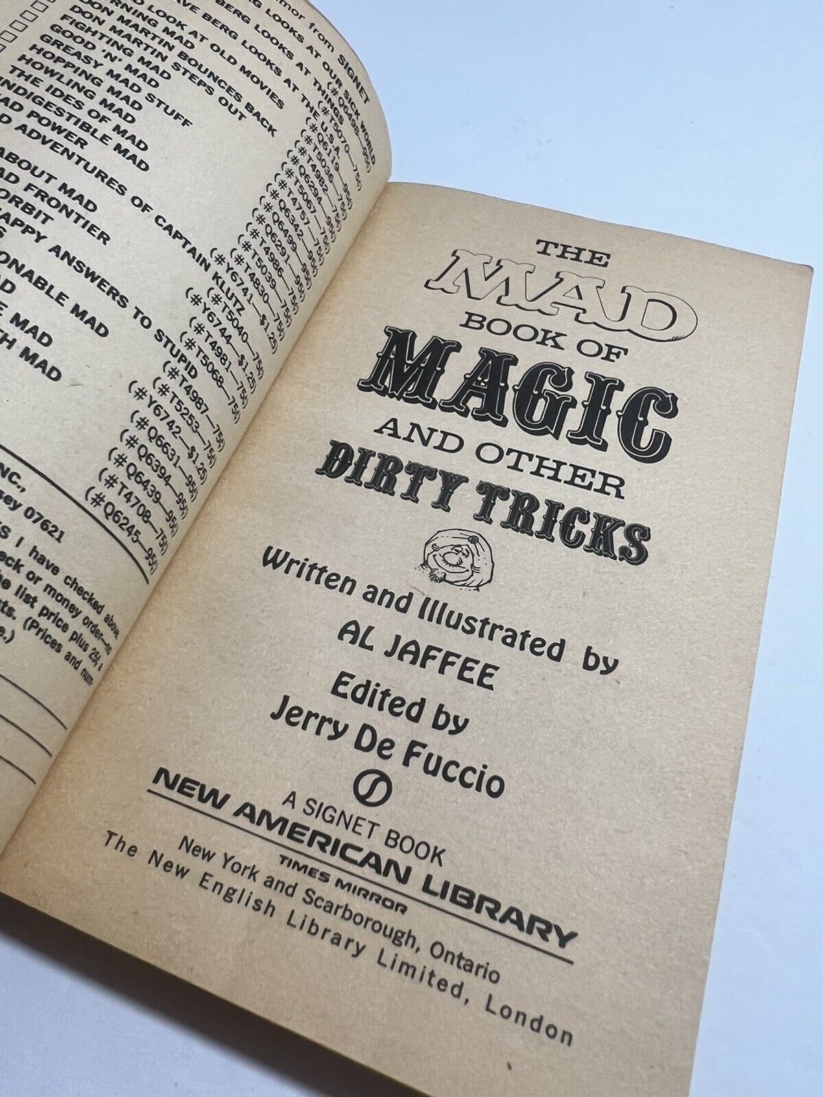 The Mad Book of Magic and Other Dirty Tricks by Al Jaffee - Fonts