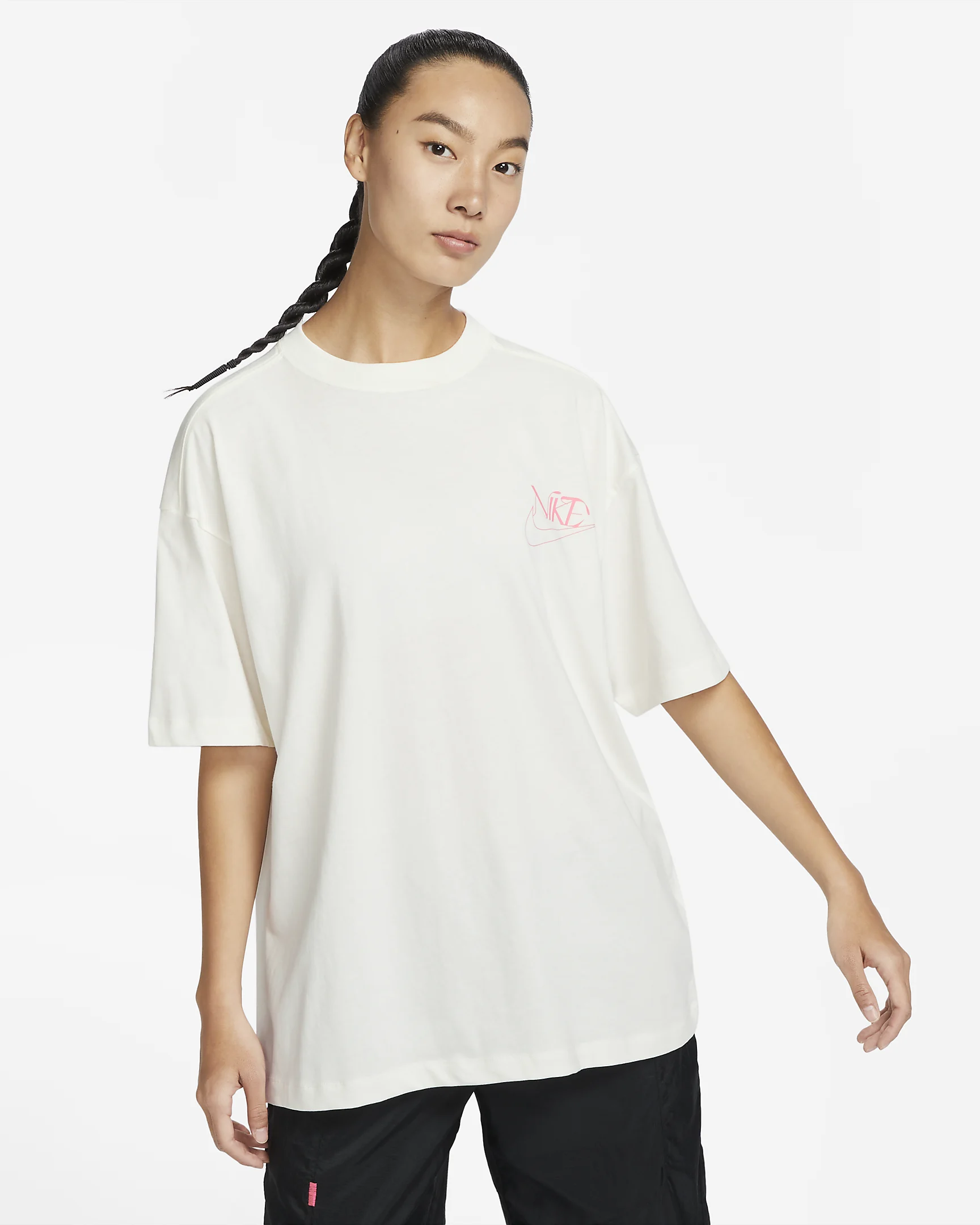 Nike “The Goddess of Victory” T-shirt - Fonts In Use