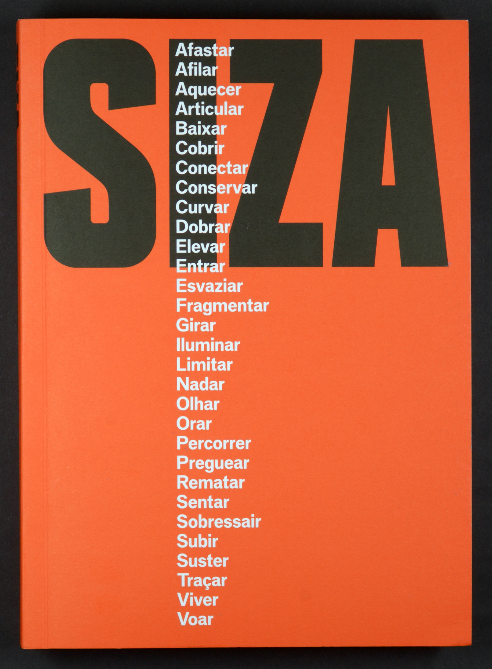 SIZA exhibition catalog - Fonts In Use