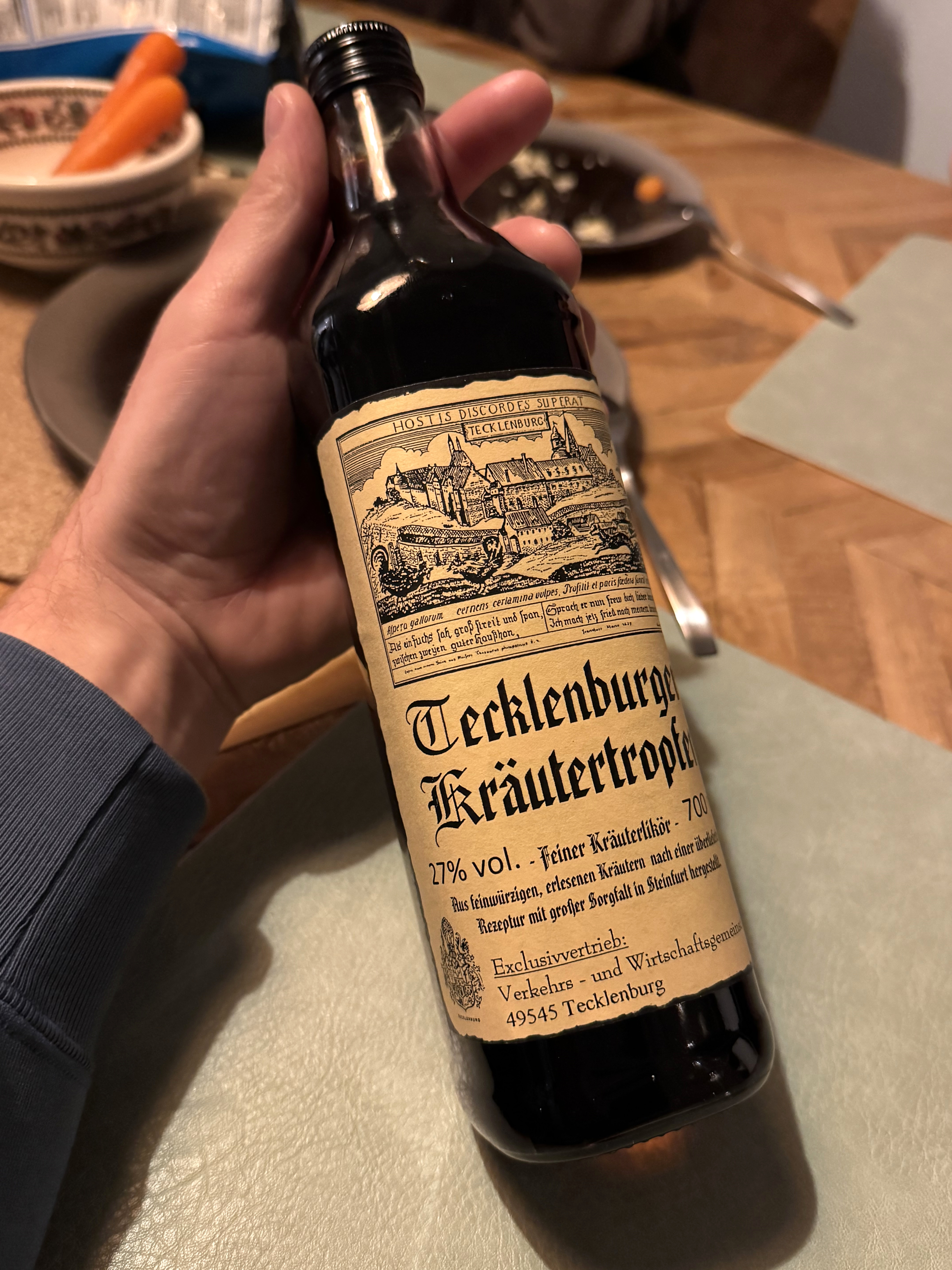 Burkhardt-Krafft リキュール 40ml 40% Tecklenburger Kräutertropfen - Fonts In Use
